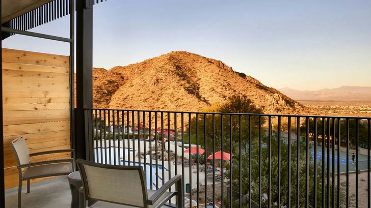 Desert Dreams: One-Night Scottsdale Retreat - Image 8