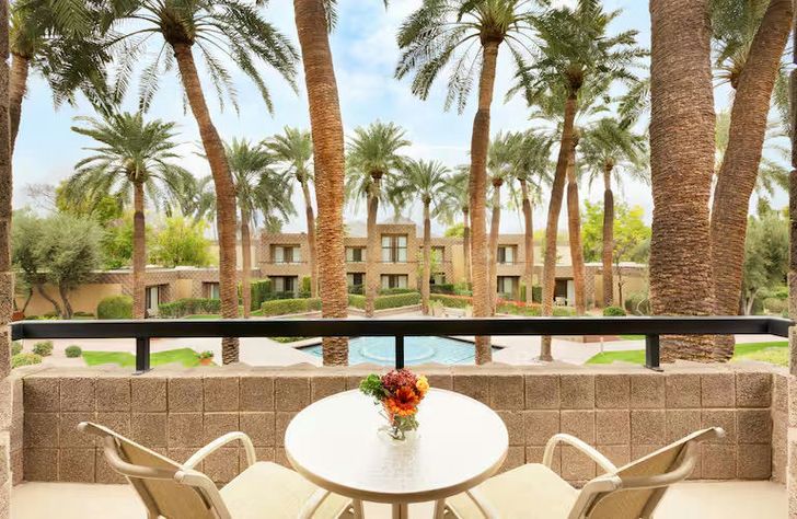 Desert Dreams: One-Night Scottsdale Retreat - Image 2