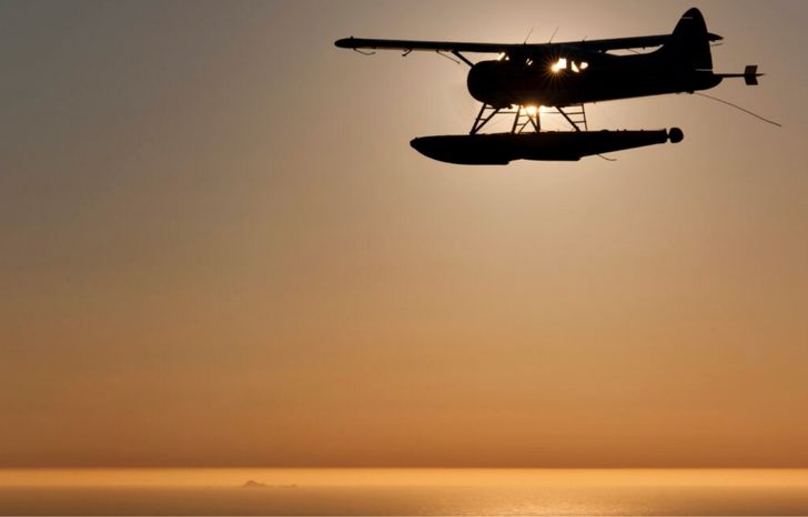 Sunset Champagne Seaplane Tour - Image 5