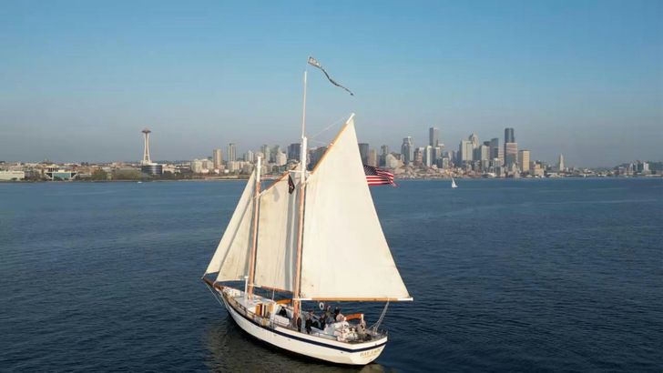 Seattle Tall Ship Harbor Sailing Tour - Image 3