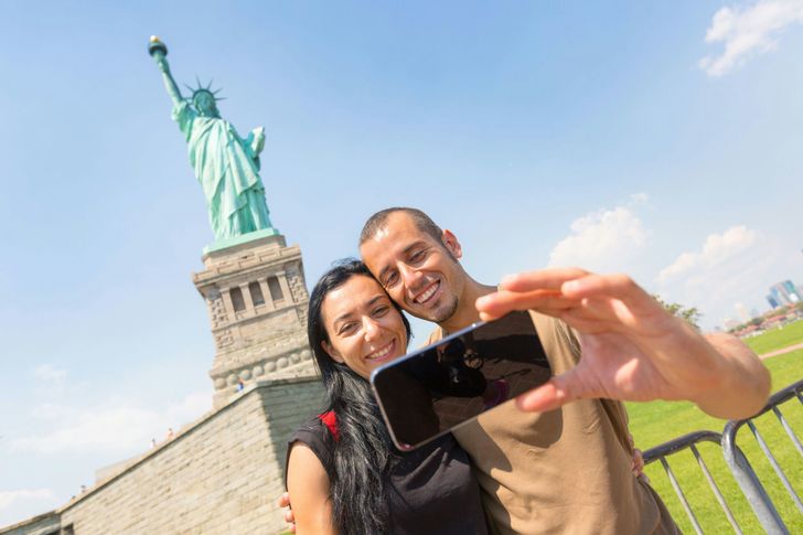 Statue of Liberty & Ellis Island Tour with Priority Boarding