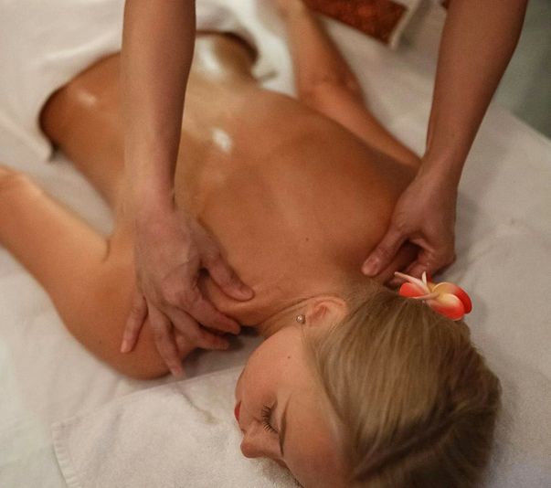 Thai Sports Massage with Thai Balm - Image 5
