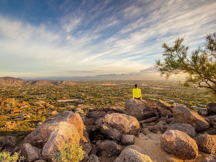 Amazing 2-Hour Guided Hiking Adventure in the Sonoran Desert - Image 1