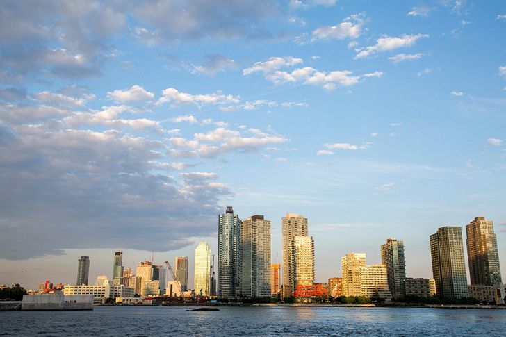 New York City Dinner Cruise from Queens - Image 4