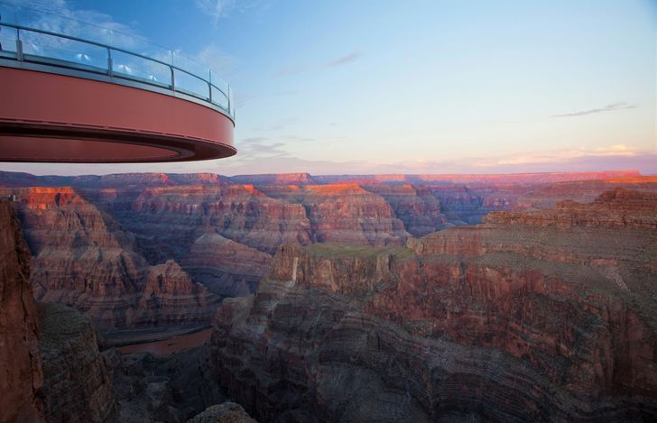 Sunset Helicopter Tour with Canyon Landing & Champagne - Image 8
