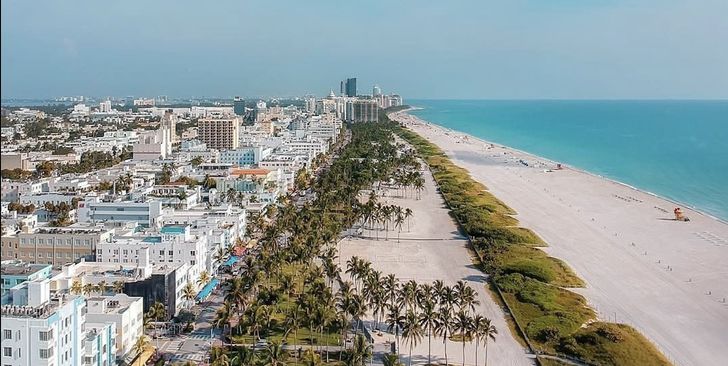 Romantic Miami Premium Helicopter Tour With Champagne - Image 5