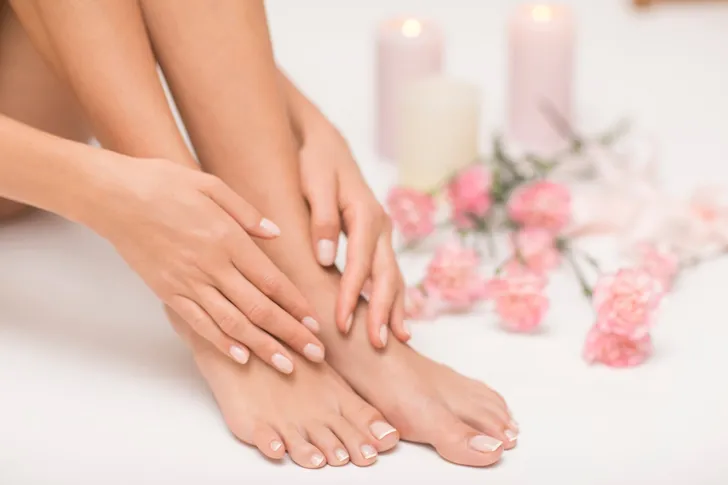 Spa Mani-Pedi