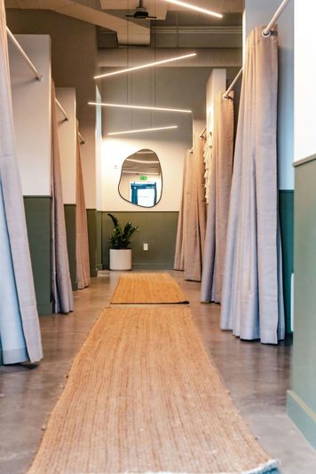 Heyday Personalized Facial with Microcurrent - Image 5