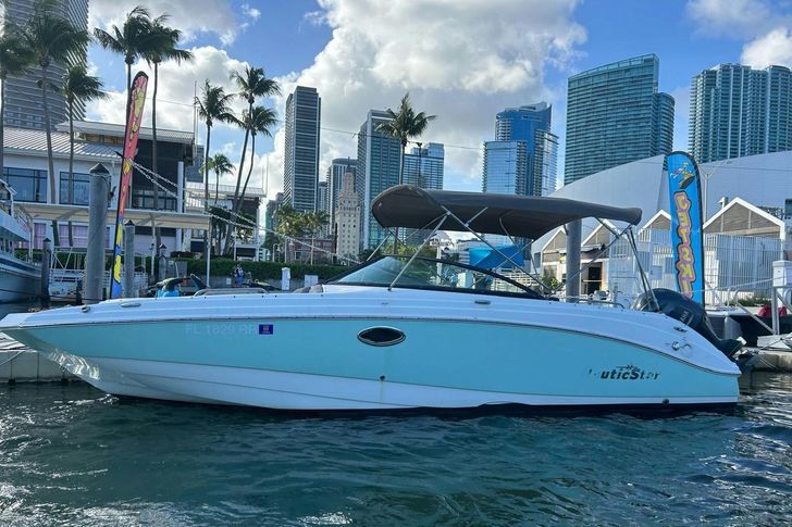 Private Sunset Speedboat Tour from Downtown Miami for up to 6 - Image 3