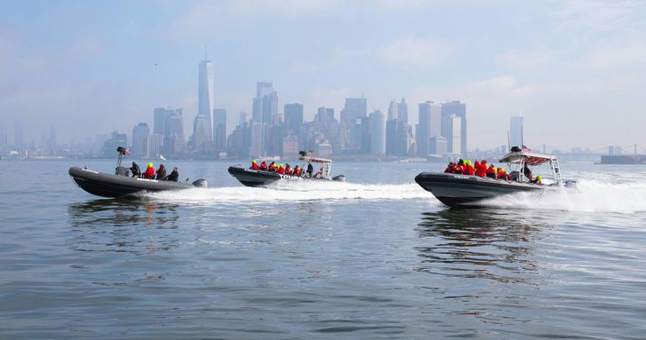 Adventure Speedboat Sightseeing Tour