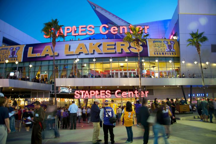 Los Angeles Lakers Tickets