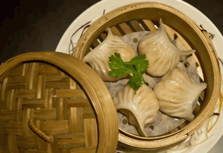 Pizza, Dumplings & More Food Tour