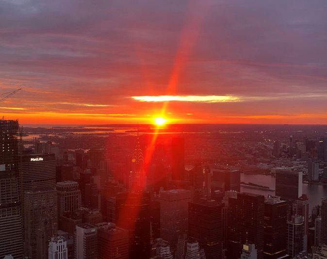 Empire State Building Starbucks Reserve® Sunrise Experience
