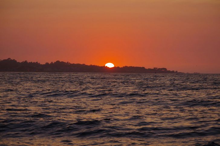 Sunset Catamaran Sailing Cruise - Image 4