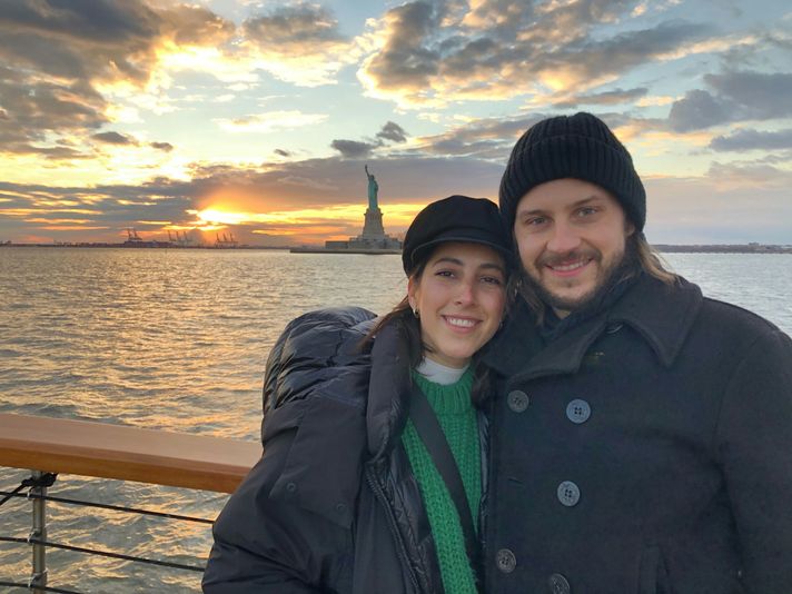 Sunset Cruise on Yacht Manhattan - Image 4