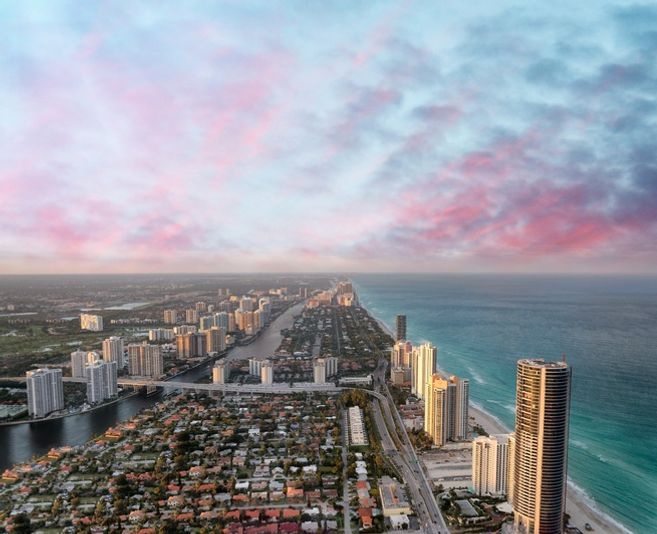 Scenic Helicopter Tour for 2 Over Miami Beach - Image 2