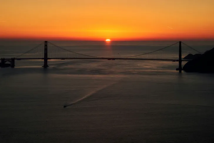 Learn to Fly a Cirrus SR22 Plane in San Francisco