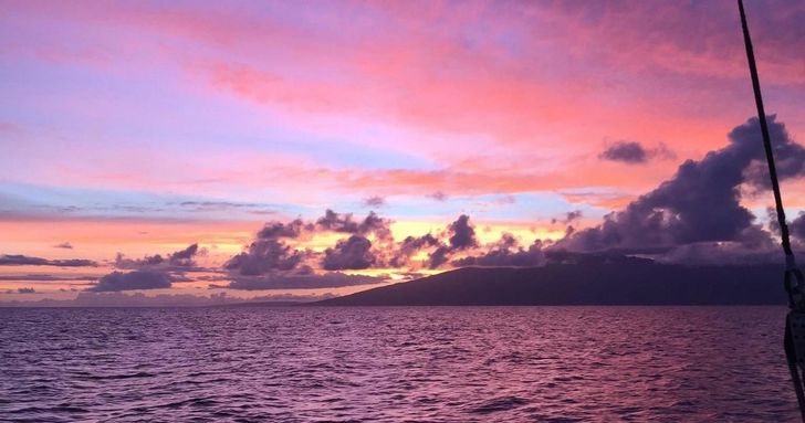 Catamaran Sunset Cocktail Cruise in Maui - Image 3
