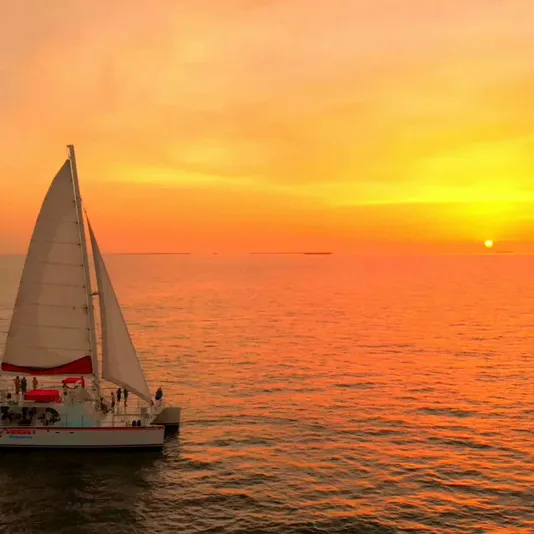 Sunset Food & Cocktail Sail