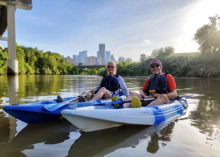 Sunrise Buffalo Bayou Kayak Tour - Image 2