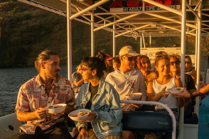 Kailua Kona Super-Raft Sunset Tour - Image 2