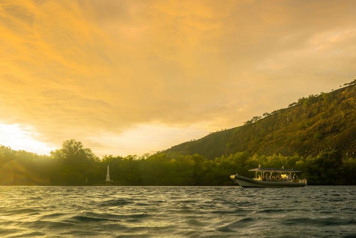 Kailua Kona Super-Raft Sunset Tour - Image 5