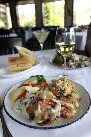 Landry's Seafood Gift Card - Image 4