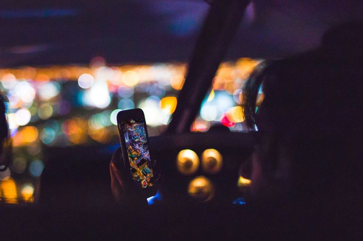 Las Vegas Strip Highlights Night Helicopter Tour with Luxury Transport - Image 2