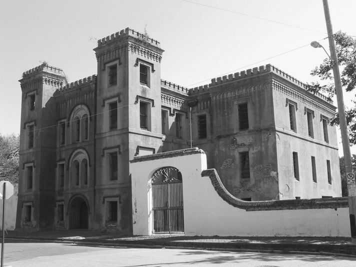 Charleston Haunted Jail Walking Tour - Image 2