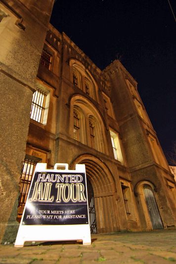 Charleston Haunted Jail Walking Tour - Image 3