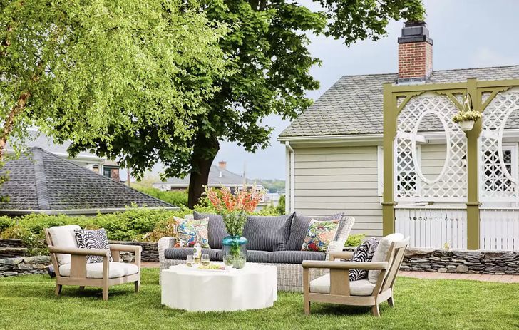 A Serene Weekday Stay at the Cliffside Inn - Image 2