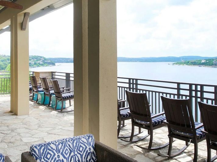 Austin Getaway: One-Night Stay - Image 8