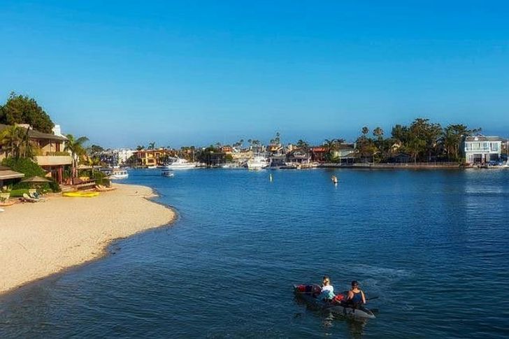 Whale Watching & Beach Tour from Anaheim - Image 2