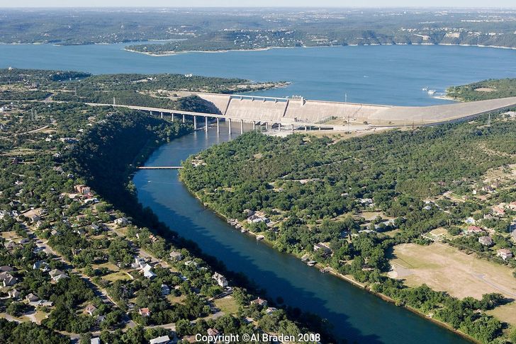 Birds Eye View Plane Tour of Austin with Option to Fly - Image 5