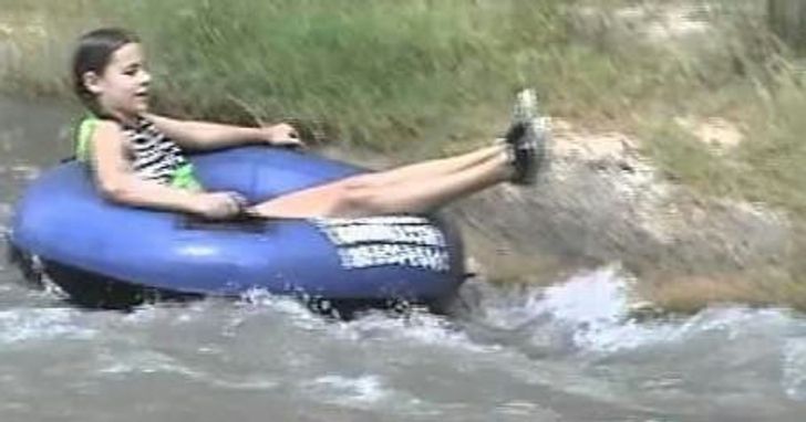 Tubing Adventure - Image 3