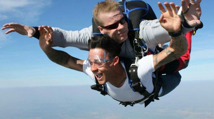 Kansas City Tandem Skydiving with Photo & Video Package - Image 1
