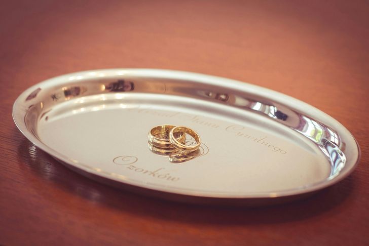 Virtual Murder Mystery: Wedding Rings & Deadly Things - Image 2