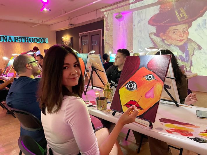 A Night With Picasso Paint & Sip Experience in Miami - Image 3