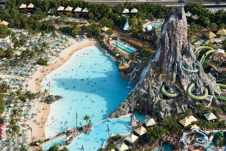 Private Family Helicopter Tour Over Orlando Theme Parks for Up to 4 - Image 6