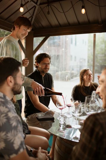 Portland Urban Wine Tasting Tour - Image 6