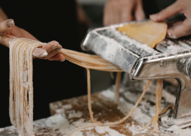 Handmade Fettuccine with Cacio e Pepe Cooking Class in Alexandria - Image 1