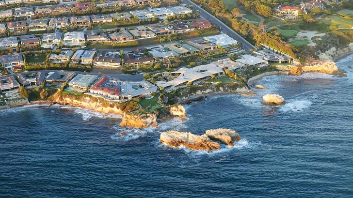 Scenic Plane Tour of Newport Beach for 2 - Image 4