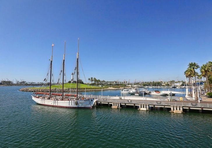 Signature Dinner Cruise in Long Beach - Image 3