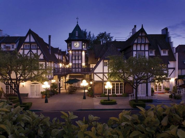 Hotel California: 1-Night Hotel Getaway - Image 7
