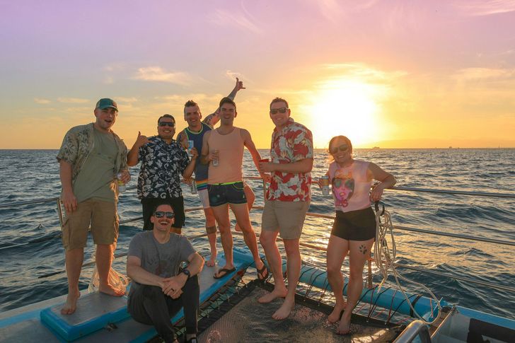 Waikiki Sunset + Whale Watching