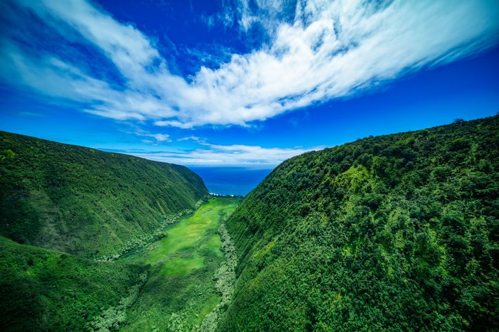 Kohala Coast Volcanoes Waterfalls Helicopter Tour - Image 9