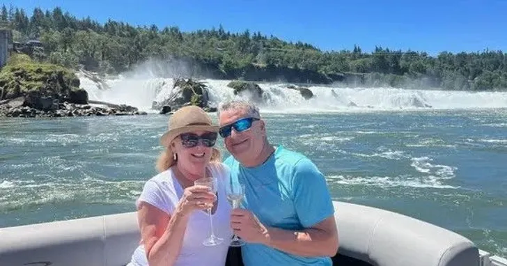Private BYOB Willamette Falls River Cruise