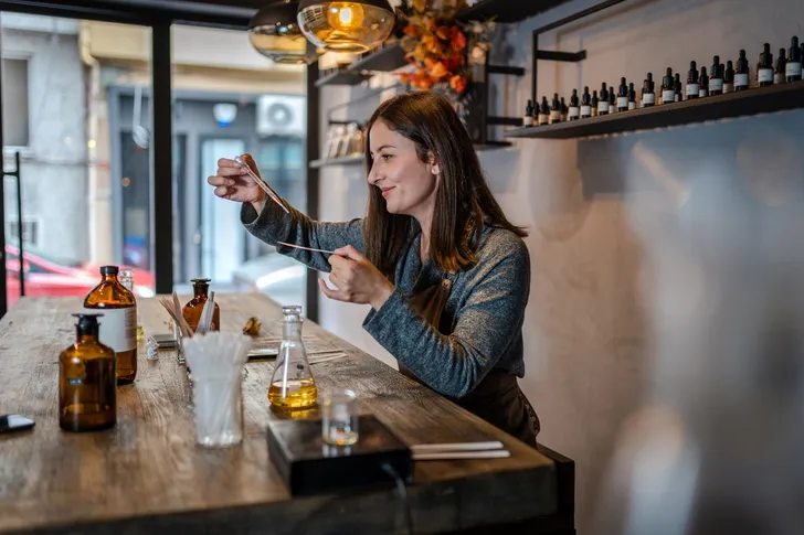 Perfume Making Class NYC - Perfume Bar Experience