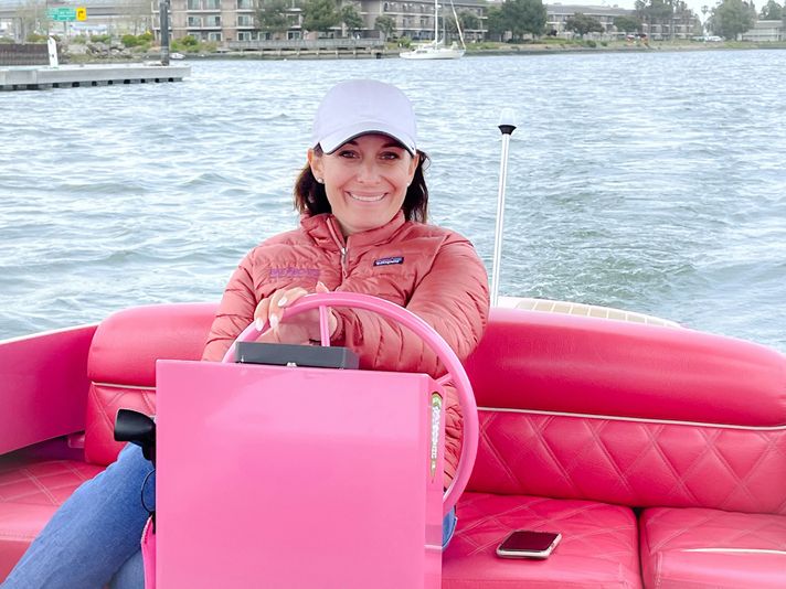 Private Pink Fantail Electric Boat in Alameda