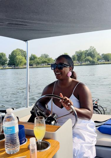 Private Self-Guided Picnic Boat Tour from The Wharf - Image 5